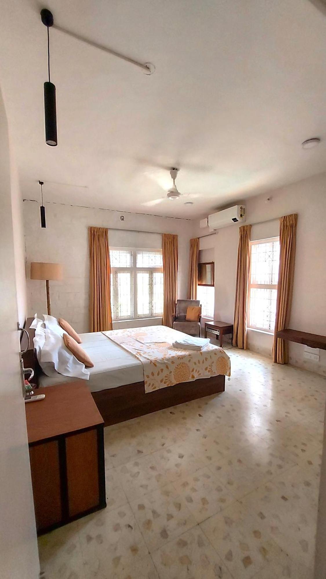 Lonavala Francis Villa Exclusive 4-Bedroom Family Retreat With Pool Exterior photo