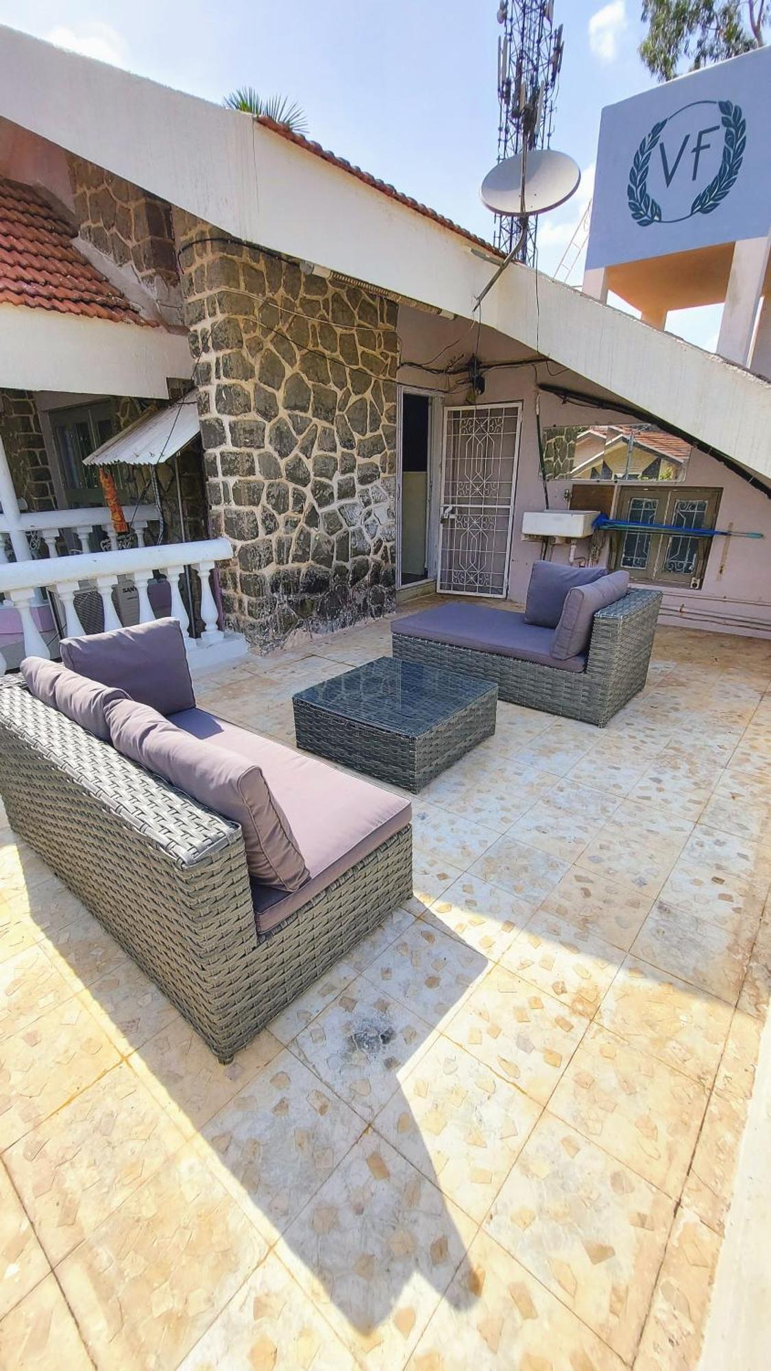 Lonavala Francis Villa Exclusive 4-Bedroom Family Retreat With Pool Exterior photo